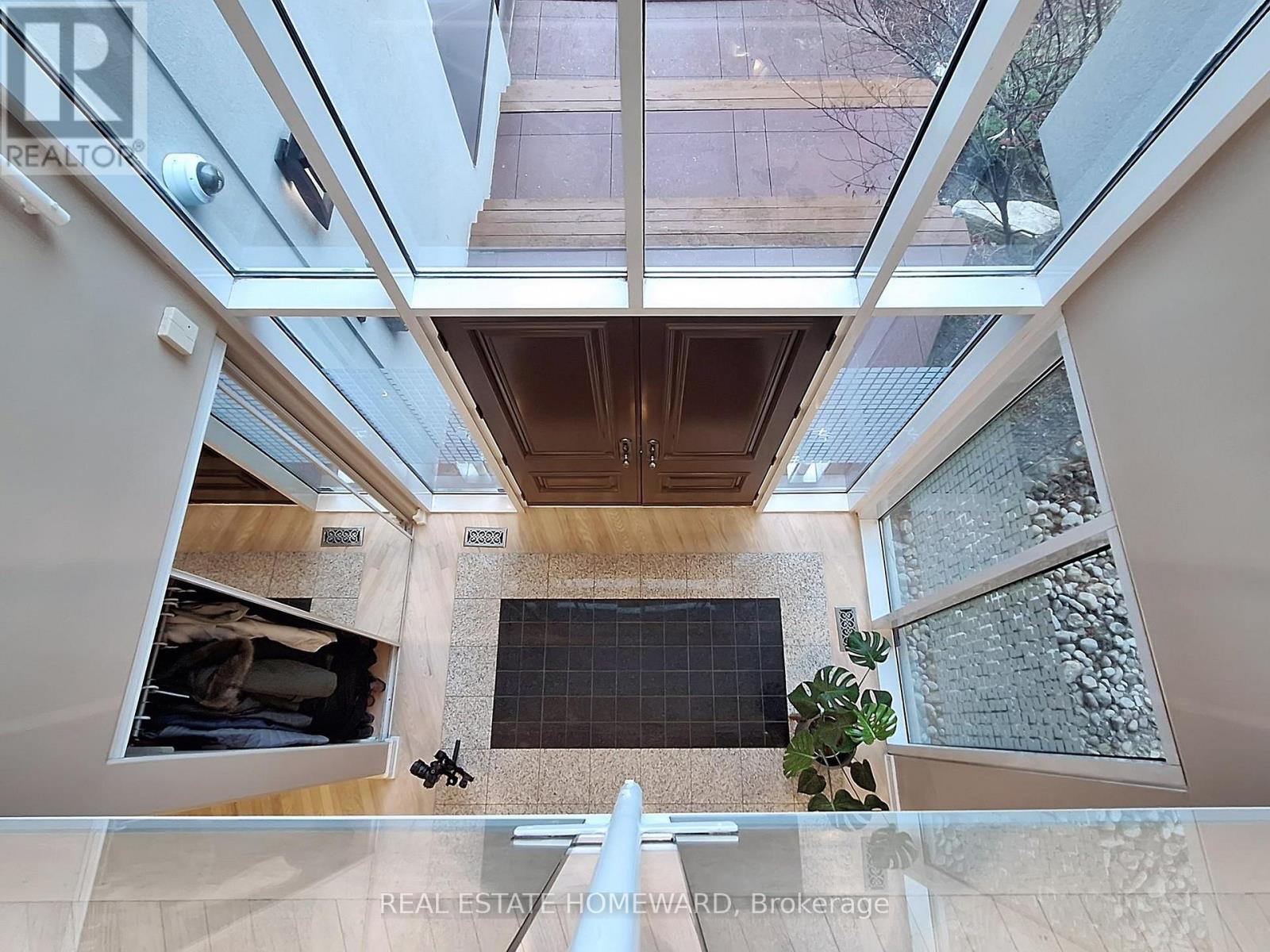 Property at 128 LAURENTIDE DRIVE image 4