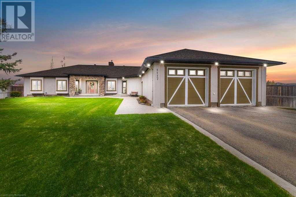 <h3>$759,777</h3><p>1117 26 Street W, Wainwright, Alberta</p>