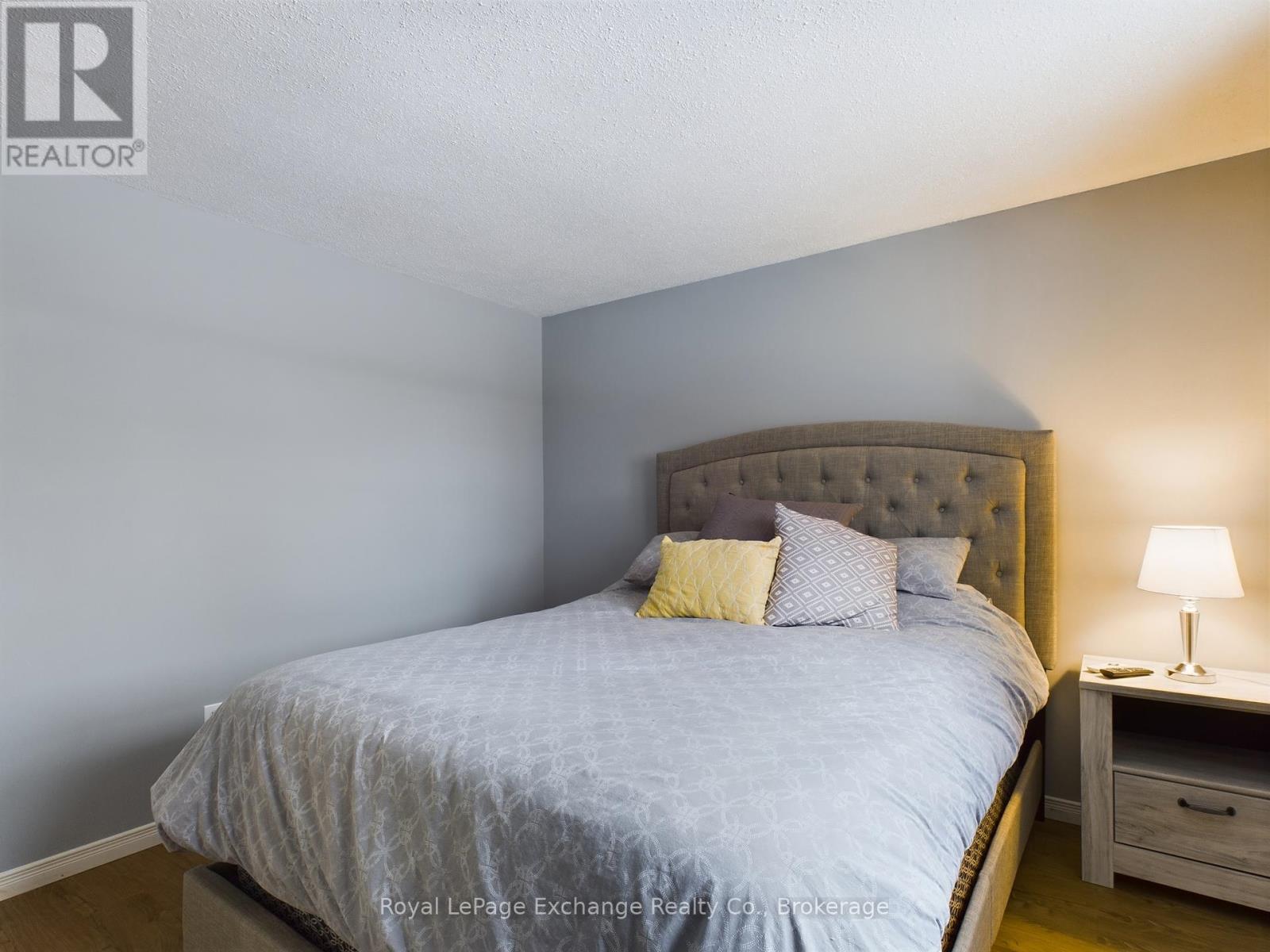 772 Walsh Street, Kincardine, Ontario  N2Z 1R1 - Photo 11 - X11908874