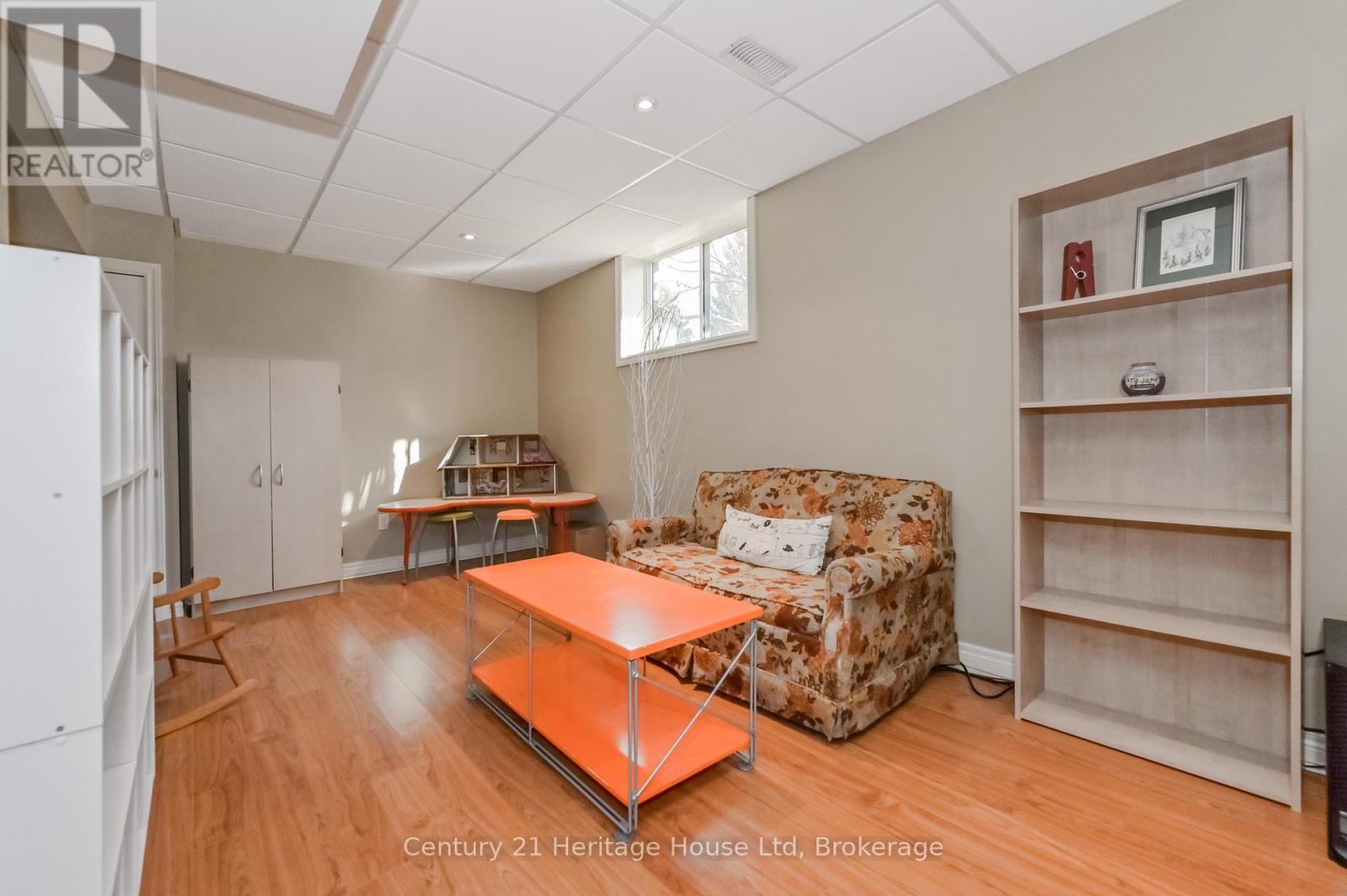 613 Black Street, Centre Wellington, Ontario  N1M 0A3 - Photo 28 - X11908890