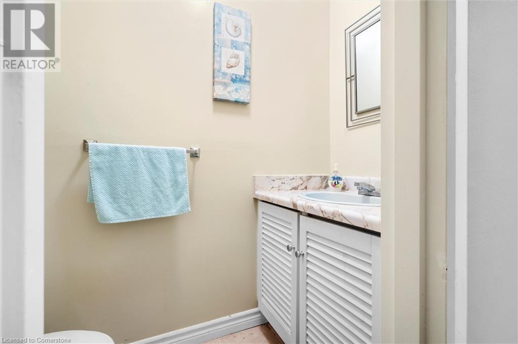 11 Harrisford Street Unit# 52, Hamilton, Ontario  L8K 6L7 - Photo 5 - 40687887