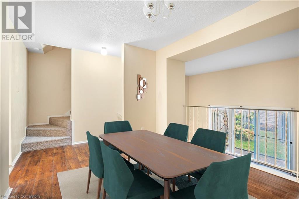 11 Harrisford Street Unit# 52, Hamilton, Ontario  L8K 6L7 - Photo 4 - 40687887