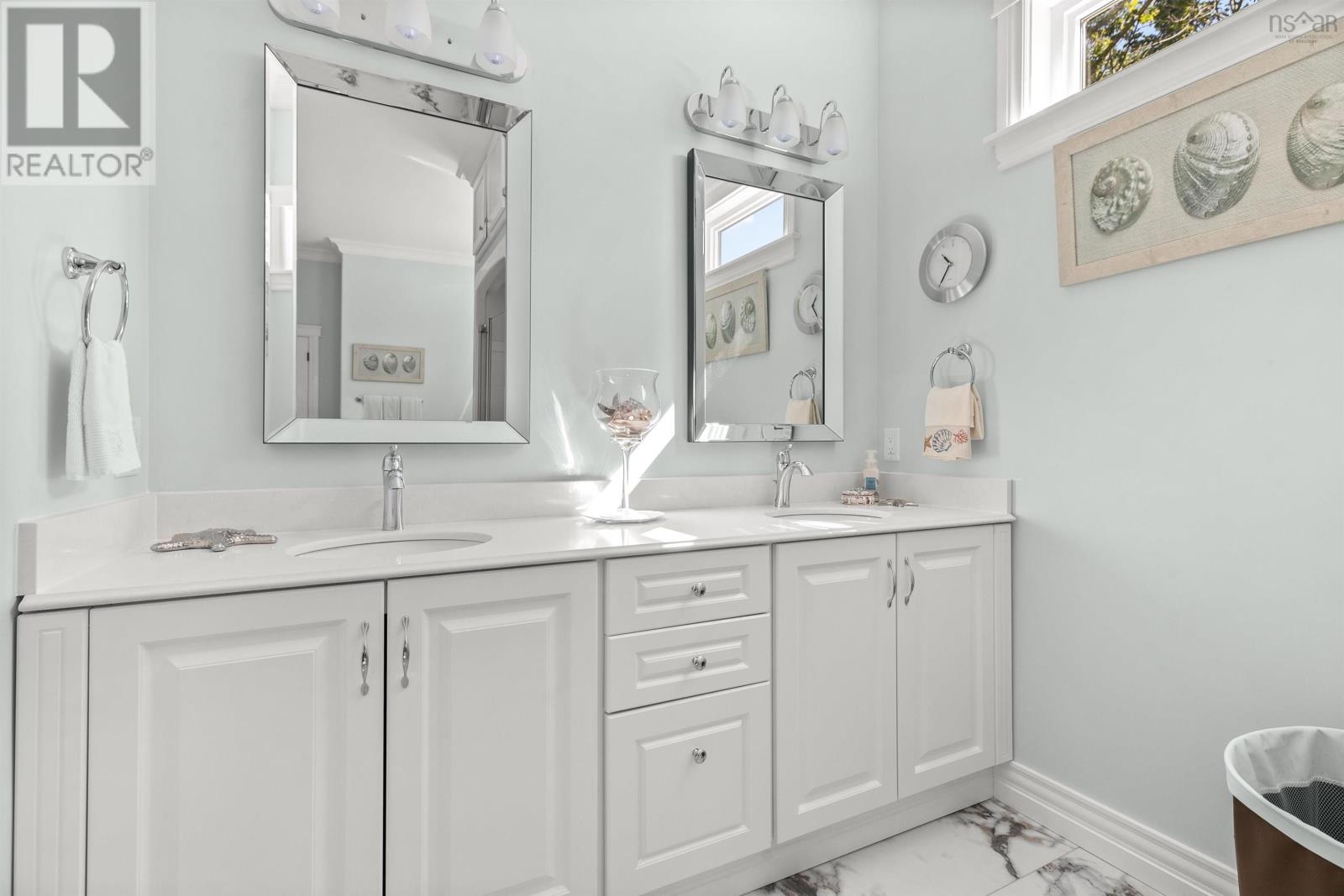 10 Swallow Point Road, Chester Basin, Nova Scotia  B0J 1K0 - Photo 21 - 202500236