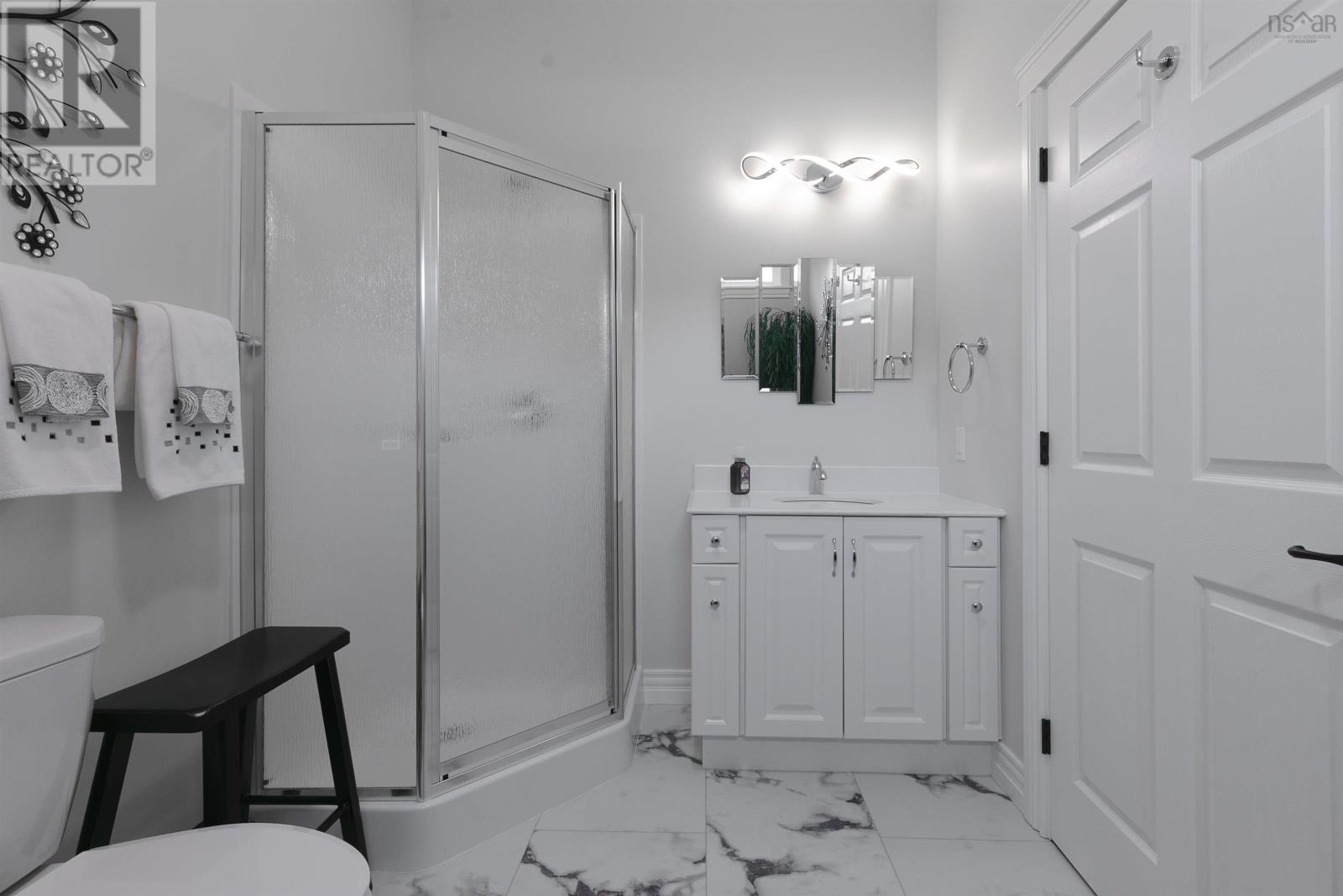 10 Swallow Point Road, Chester Basin, Nova Scotia  B0J 1K0 - Photo 27 - 202500236