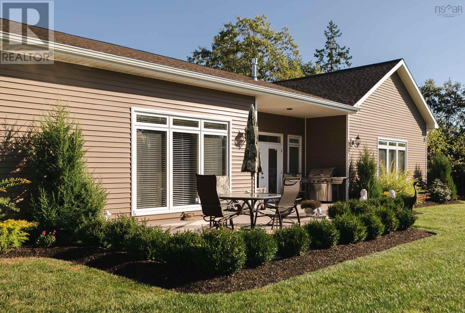 10 Swallow Point Road, Chester Basin, Nova Scotia  B0J 1K0 - Photo 35 - 202500236