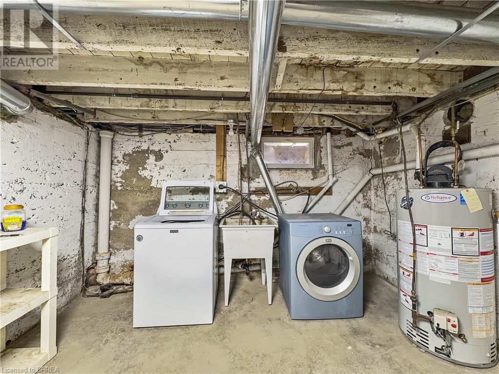 70 Victoria Street, Brantford, Ontario  N3S 3K4 - Photo 19 - 40687633