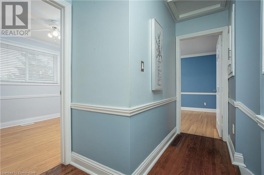 7984 Michael Street, Niagara Falls, Ontario  L2H 2B7 - Photo 11 - 40687882