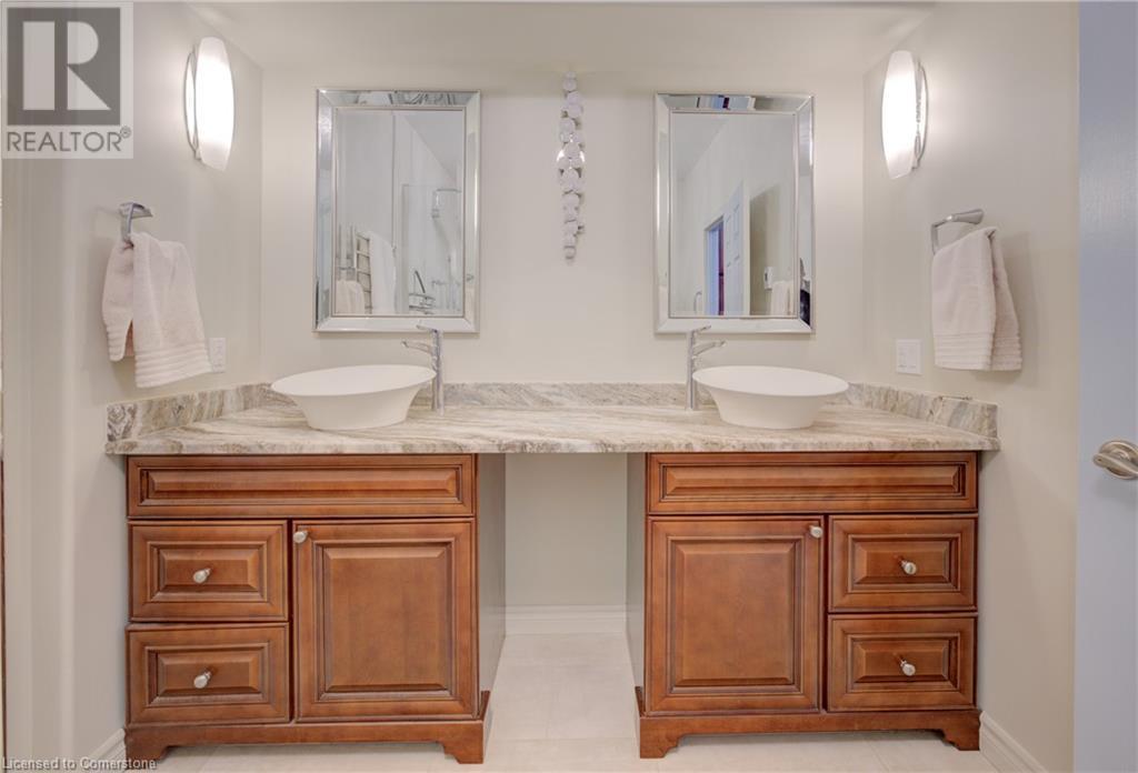 20 Isherwood Avenue Unit# 69, Cambridge, Ontario  N1R 8P9 - Photo 19 - 40687836