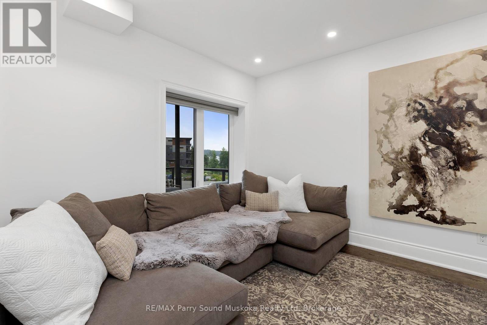 201 - 11c Salt Dock Road, Parry Sound, Ontario  P2A 3B6 - Photo 10 - X11908987