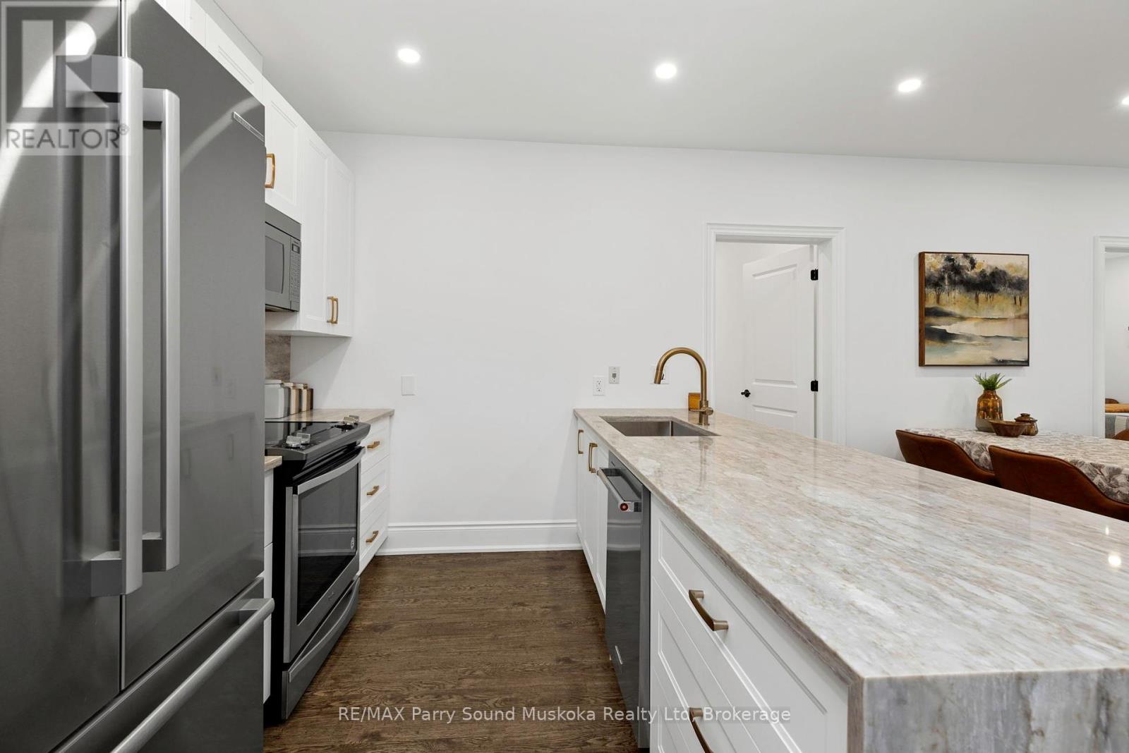 201 - 11c Salt Dock Road, Parry Sound, Ontario  P2A 3B6 - Photo 21 - X11908987