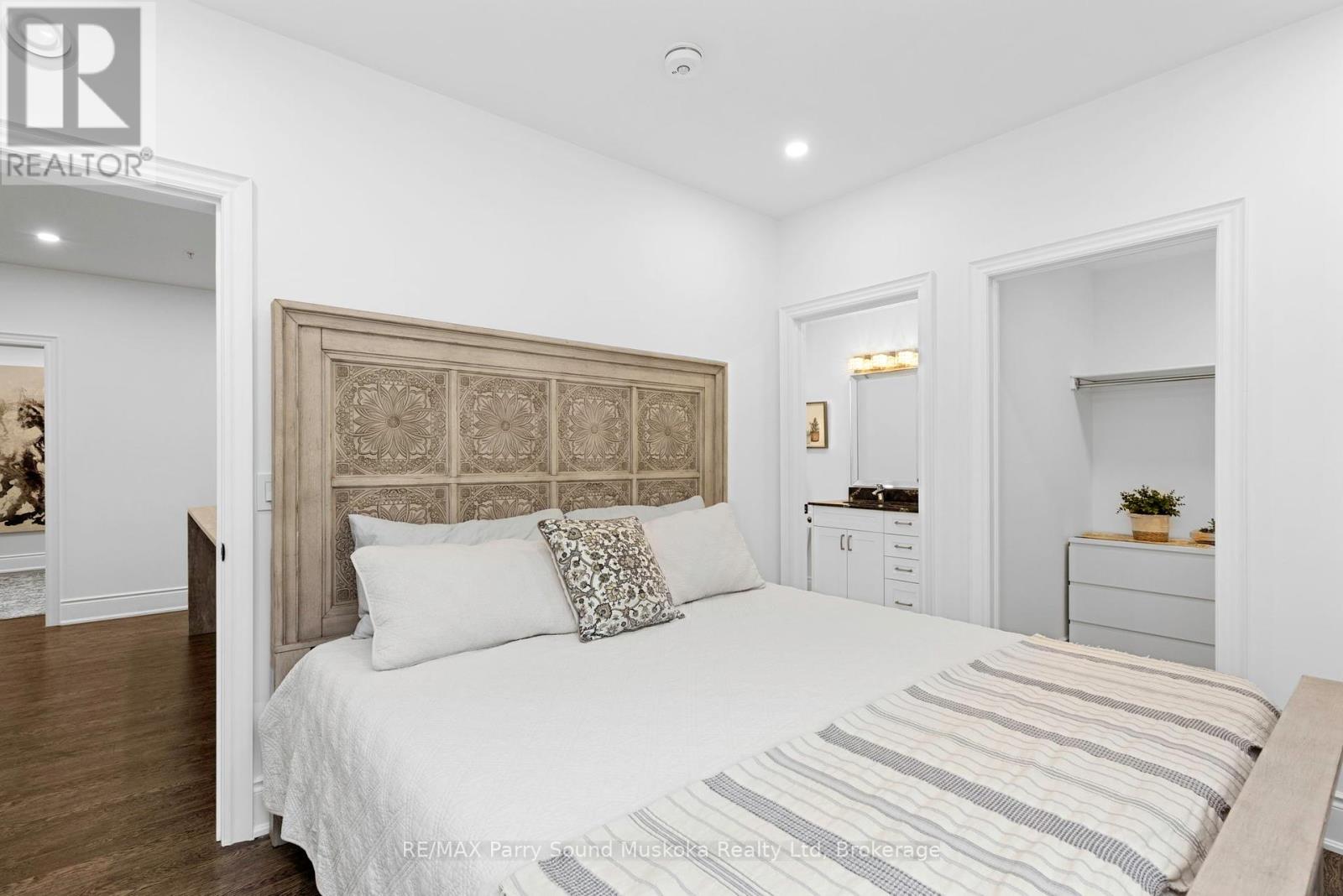 201 - 11c Salt Dock Road, Parry Sound, Ontario  P2A 3B6 - Photo 23 - X11908987