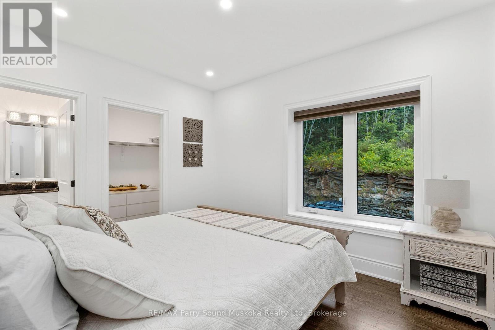 201 - 11c Salt Dock Road, Parry Sound, Ontario  P2A 3B6 - Photo 24 - X11908987