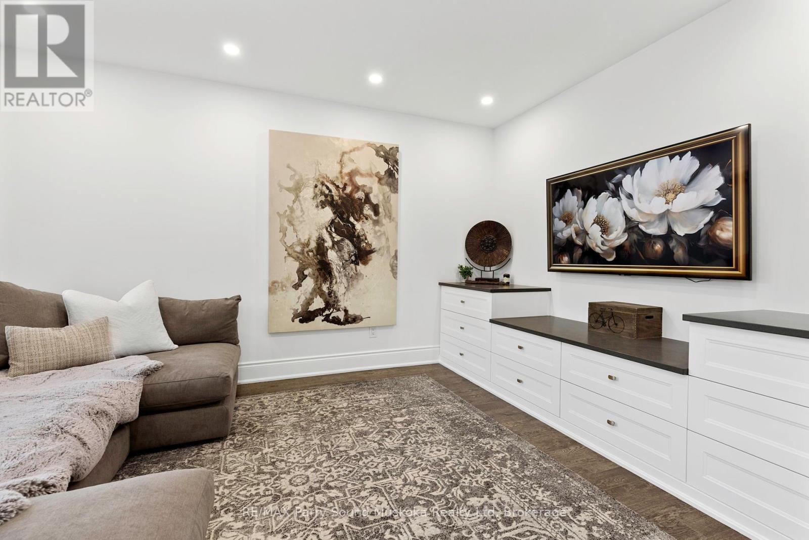 201 - 11c Salt Dock Road, Parry Sound, Ontario  P2A 3B6 - Photo 8 - X11908987