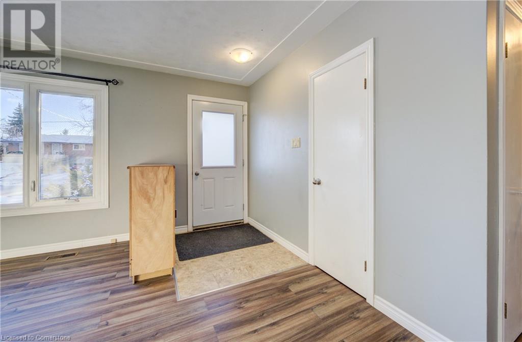 283 Glenridge Drive, Waterloo, Ontario  N2J 3W6 - Photo 7 - 40687788