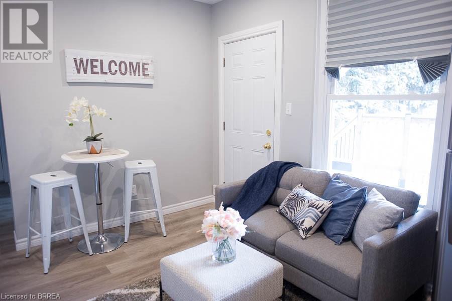 74 Murray Street Unit# B, Brantford, Ontario  N3S 5N9 - Photo 3 - 40687455