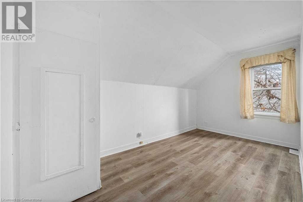 29 Donald Street, Belleville, Ontario  K8P 2J1 - Photo 17 - 40686338