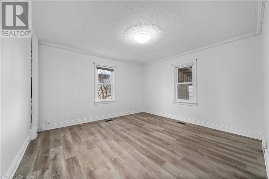 29 Donald Street, Belleville, Ontario  K8P 2J1 - Photo 8 - 40686338