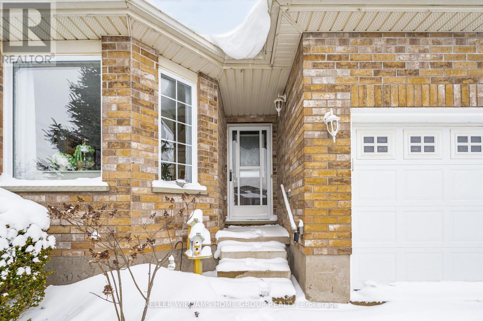 765 St. David Street S, Centre Wellington, Ontario  N1M 3V1 - Photo 2 - X11881063