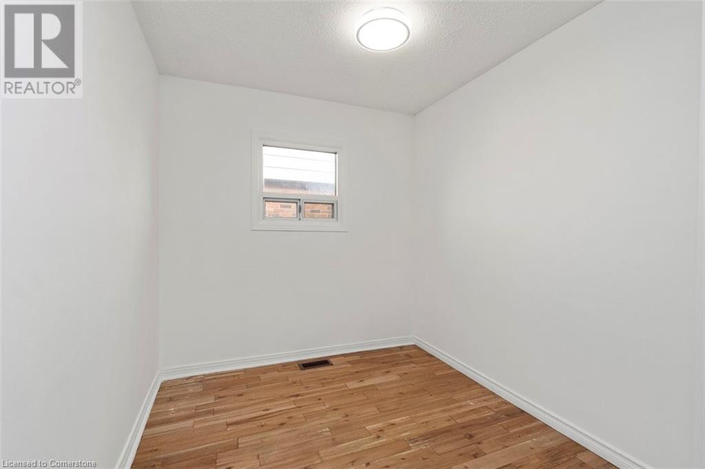 642 West 5th Street, Hamilton, Ontario  L9C 3R2 - Photo 18 - 40687901