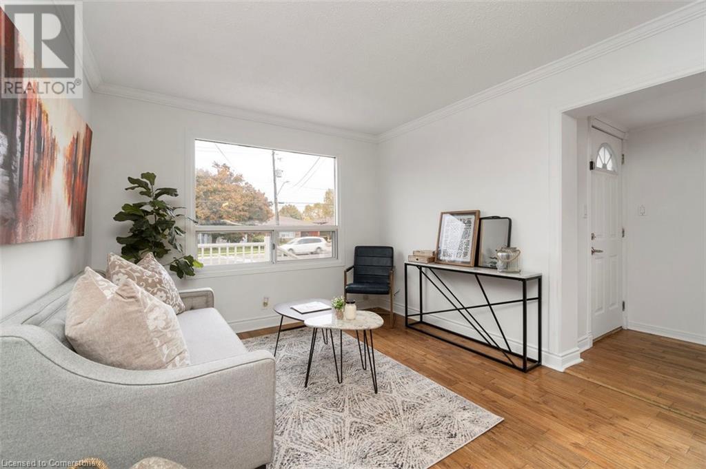 642 West 5th Street, Hamilton, Ontario  L9C 3R2 - Photo 2 - 40687901