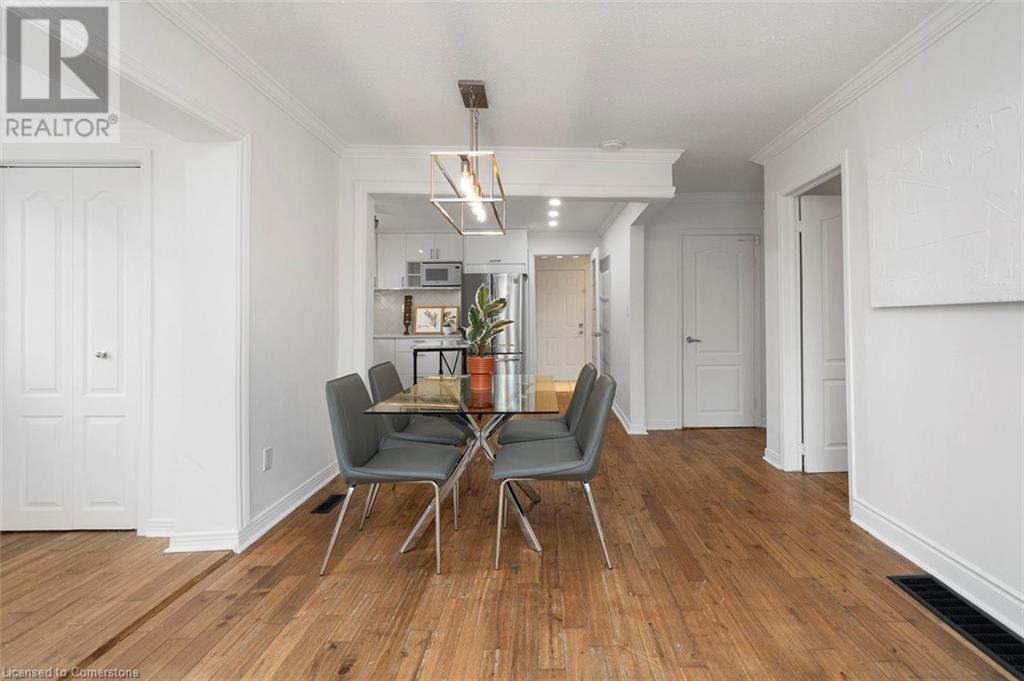 642 West 5th Street, Hamilton, Ontario  L9C 3R2 - Photo 4 - 40687901