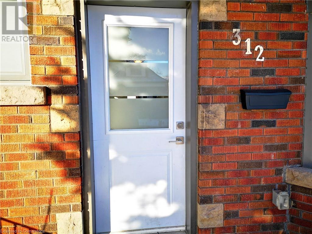312 Graham Avenue S Unit# 1, Hamilton, Ontario  L8K 2M6 - Photo 3 - 40687632