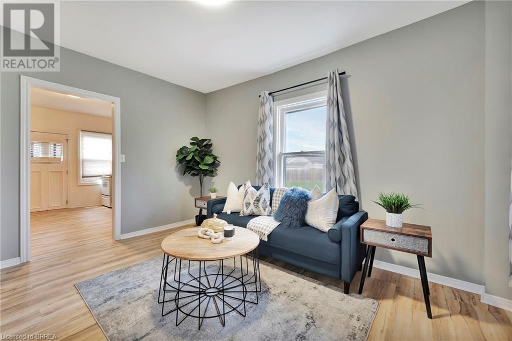 11 Rose Avenue, Brantford, Ontario  N3S 2M1 - Photo 6 - 40674367