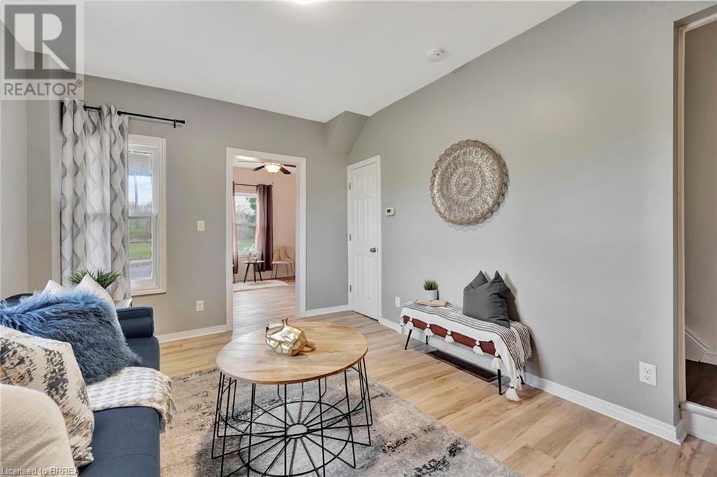 11 Rose Avenue, Brantford, Ontario  N3S 2M1 - Photo 7 - 40674367