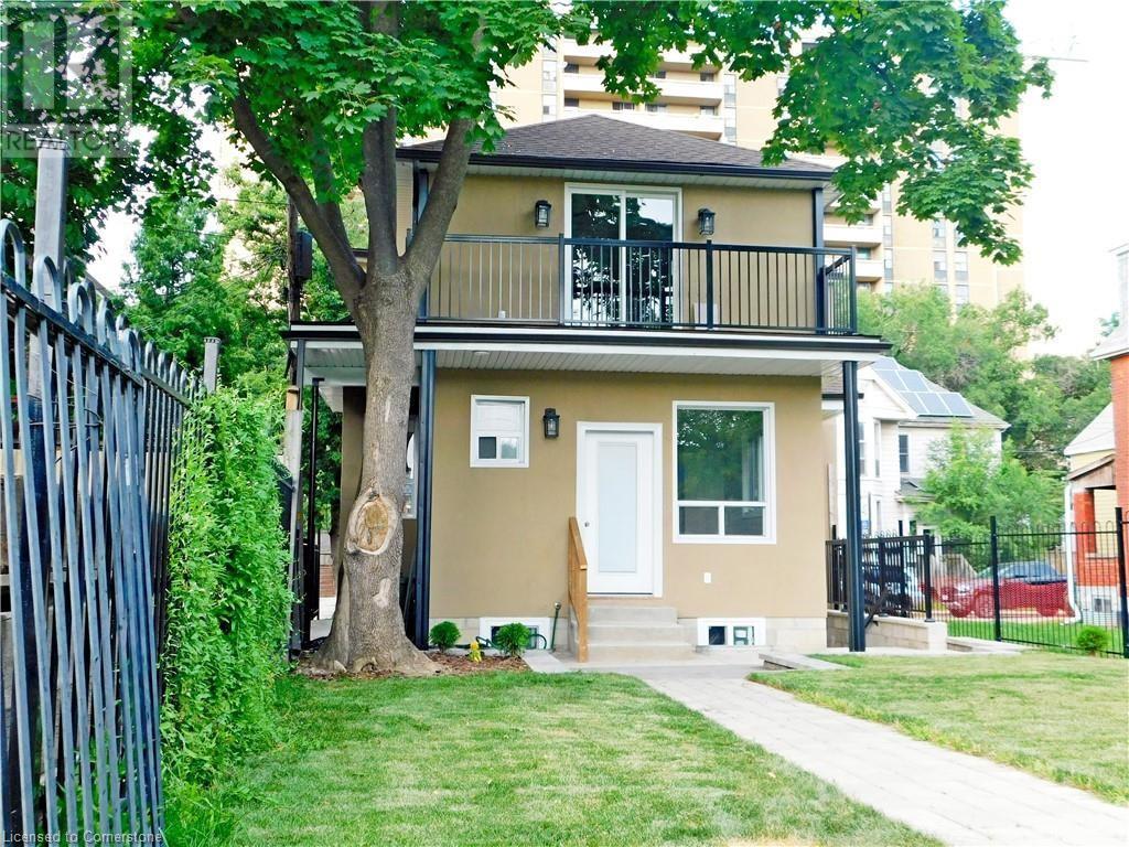 8 Harvey Street, Hamilton, Ontario  L8L 2L8 - Photo 9 - 40684871