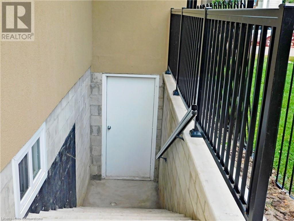 8 Harvey Street, Hamilton, Ontario  L8L 2L8 - Photo 11 - 40684871