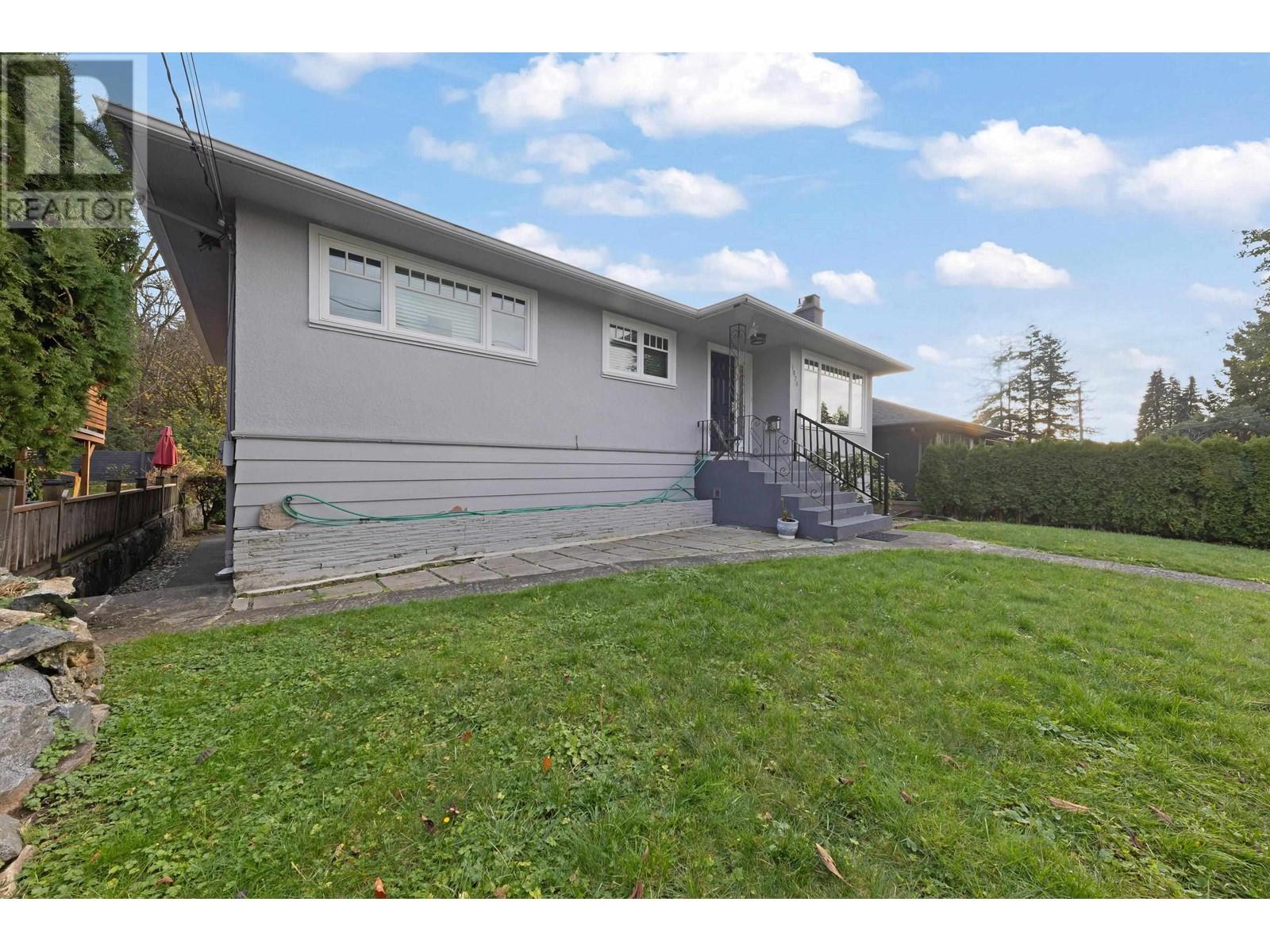 1820 Larson Road, North Vancouver, British Columbia  V7M 2Z6 - Photo 23 - R2952612