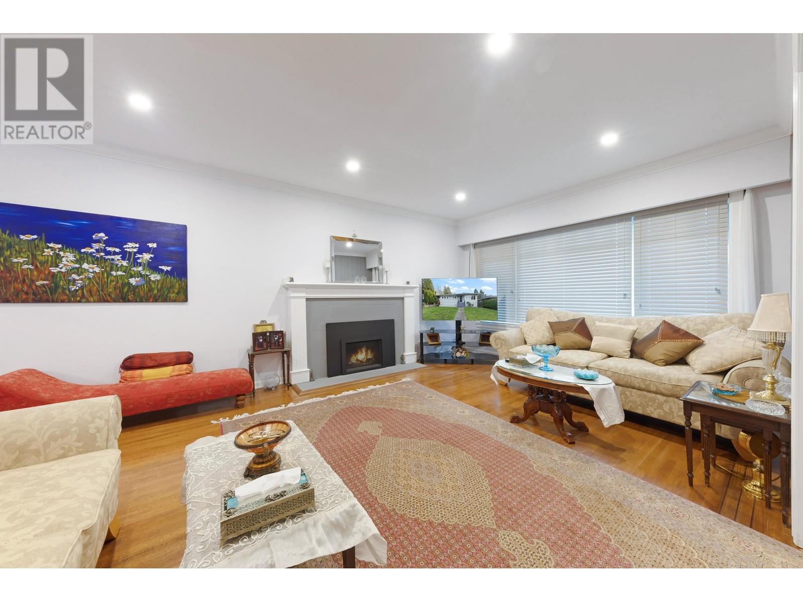 1820 Larson Road, North Vancouver, British Columbia  V7M 2Z6 - Photo 4 - R2952612