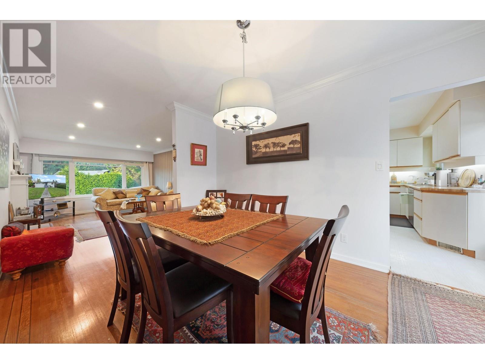 1820 Larson Road, North Vancouver, British Columbia  V7M 2Z6 - Photo 5 - R2952612