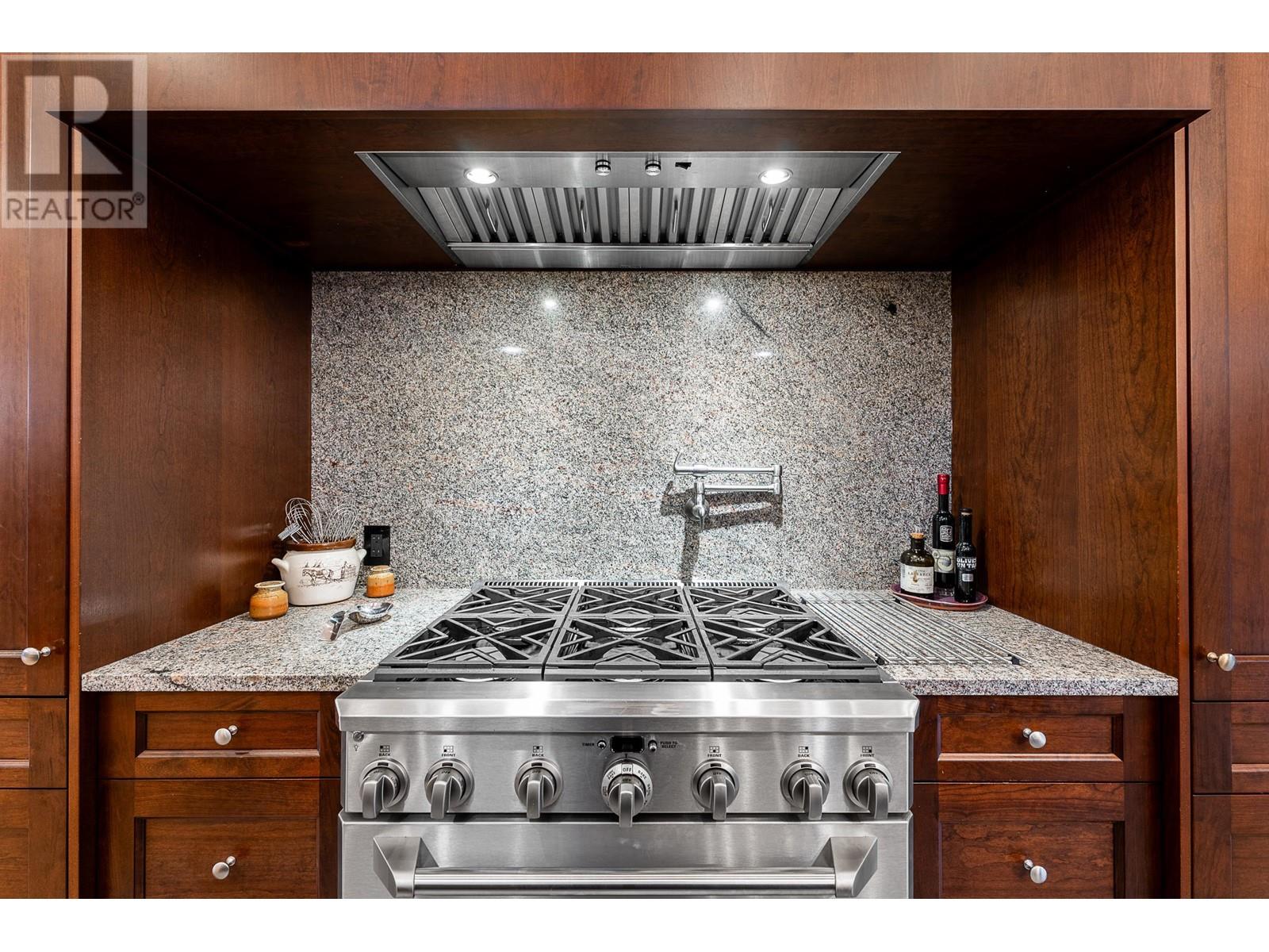 4696 Woodgreen Drive, West Vancouver, British Columbia  V7S 2V5 - Photo 10 - R2952645