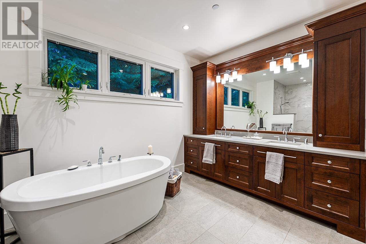 4696 Woodgreen Drive, West Vancouver, British Columbia  V7S 2V5 - Photo 17 - R2952645