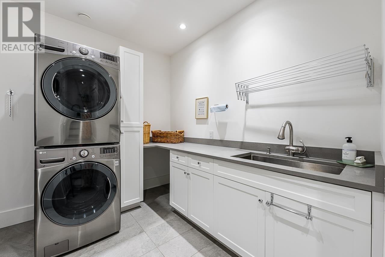4696 Woodgreen Drive, West Vancouver, British Columbia  V7S 2V5 - Photo 19 - R2952645