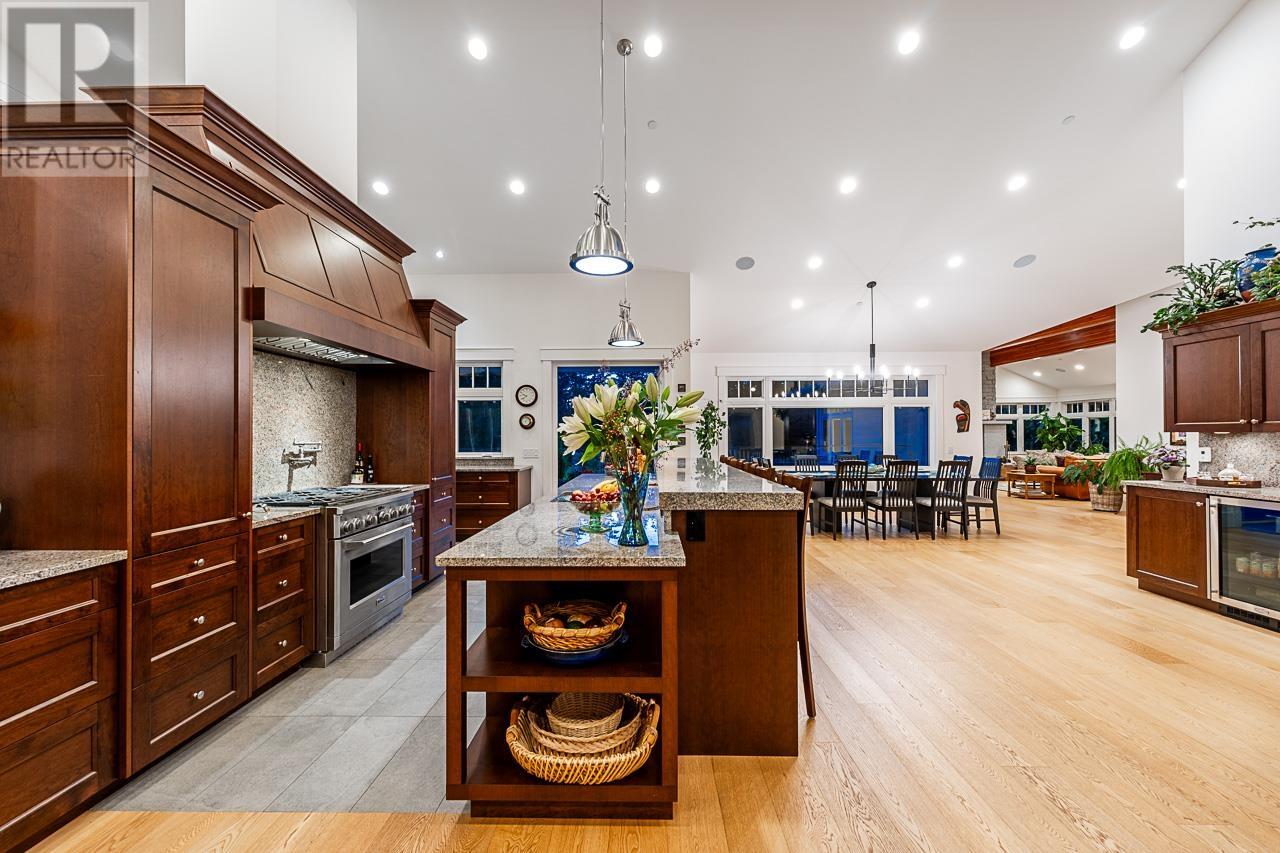 4696 Woodgreen Drive, West Vancouver, British Columbia  V7S 2V5 - Photo 9 - R2952645