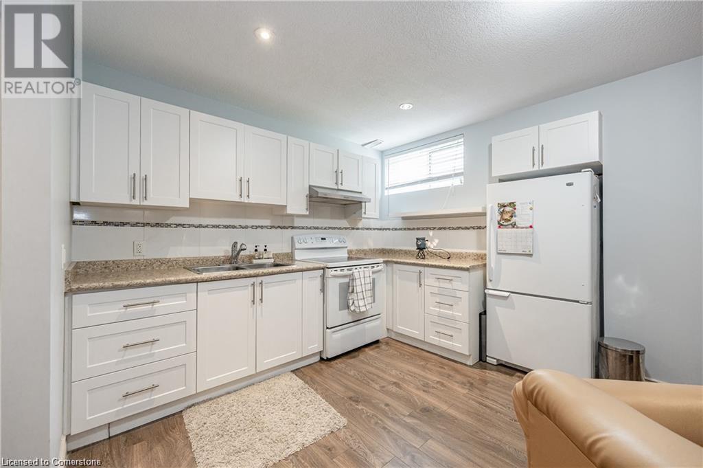 217 Donnici Drive Unit# Lower, Hamilton, Ontario  L9B 2W4 - Photo 4 - 40687242