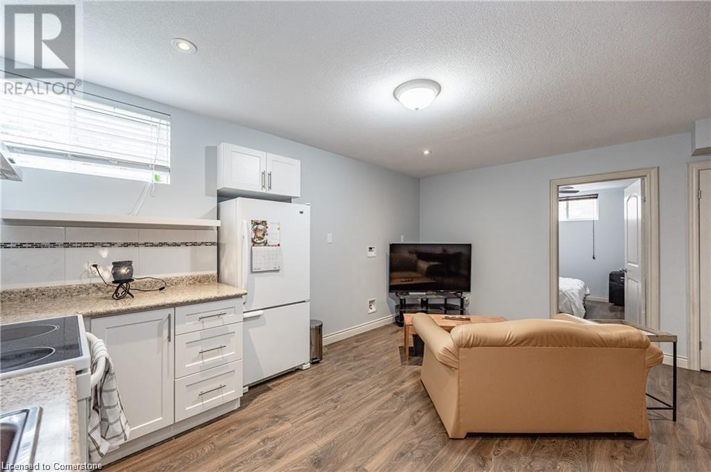 217 Donnici Drive Unit# Lower, Hamilton, Ontario  L9B 2W4 - Photo 5 - 40687242