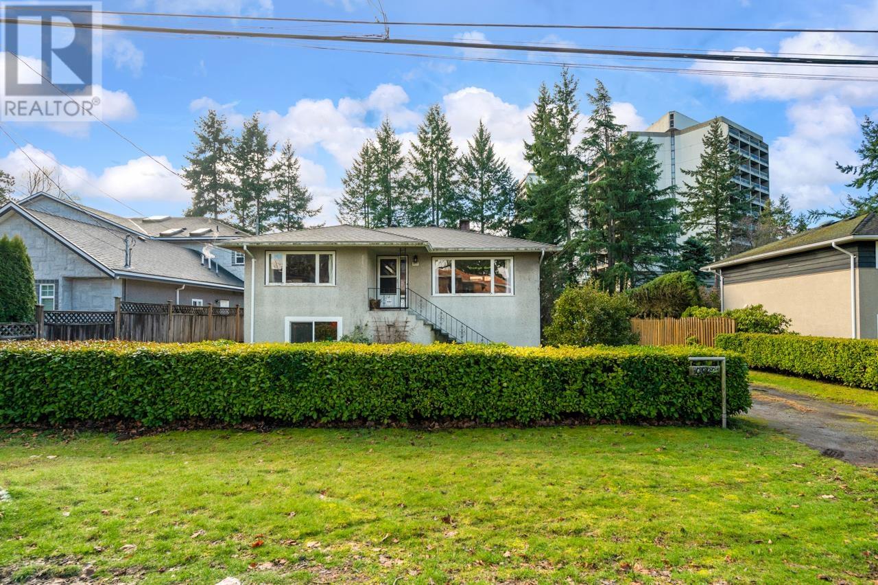 Property at 10320 CAITHCART ROAD image 1