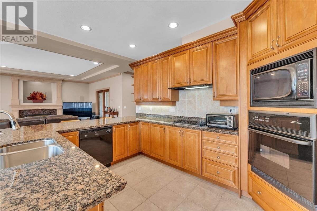 2978 Forestridge Place, Coquitlam, British Columbia  V3E 3M6 - Photo 9 - R2952423