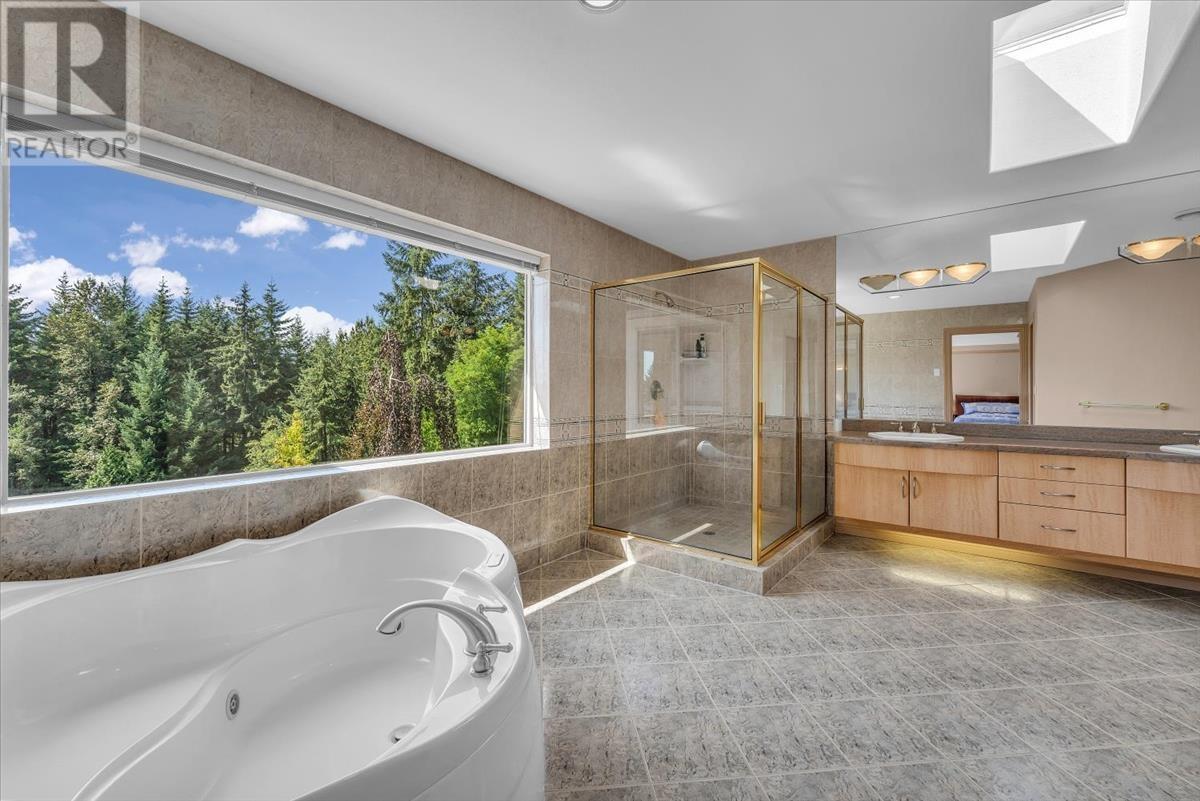 2978 Forestridge Place, Coquitlam, British Columbia  V3E 3M6 - Photo 22 - R2952423