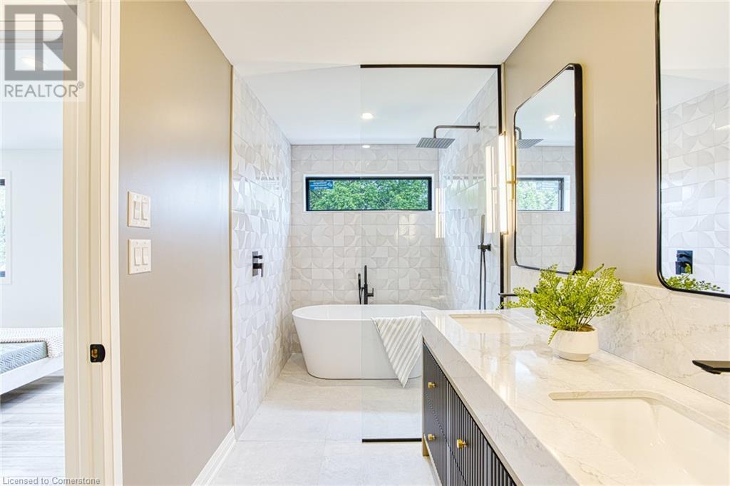 11 Nelles Road N, Grimsby, Ontario  L3M 2Z5 - Photo 29 - 40682233