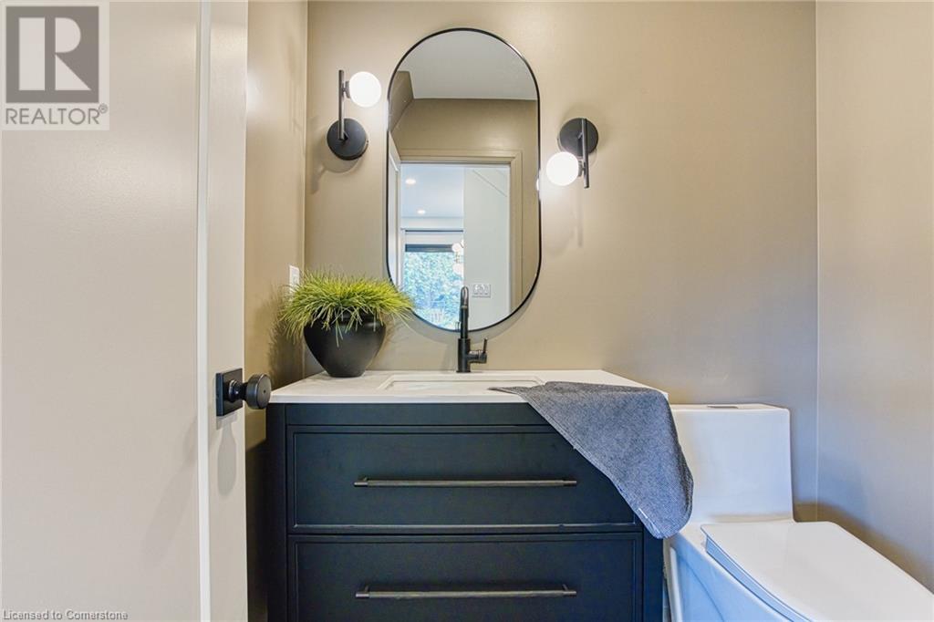 11 Nelles Road N, Grimsby, Ontario  L3M 2Z5 - Photo 17 - 40682233