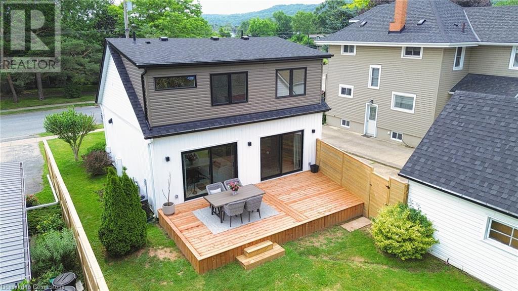 11 Nelles Road N, Grimsby, Ontario  L3M 2Z5 - Photo 37 - 40682233