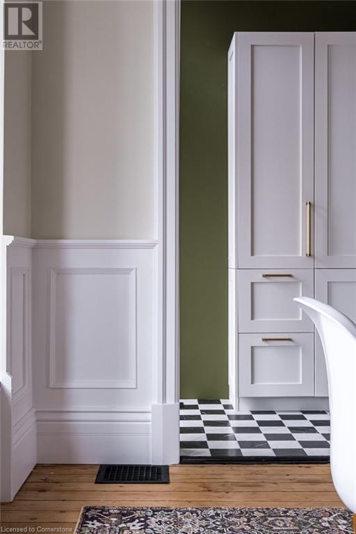 20 Peter Street, Hamilton, Ontario  L8R 1T2 - Photo 9 - 40684380