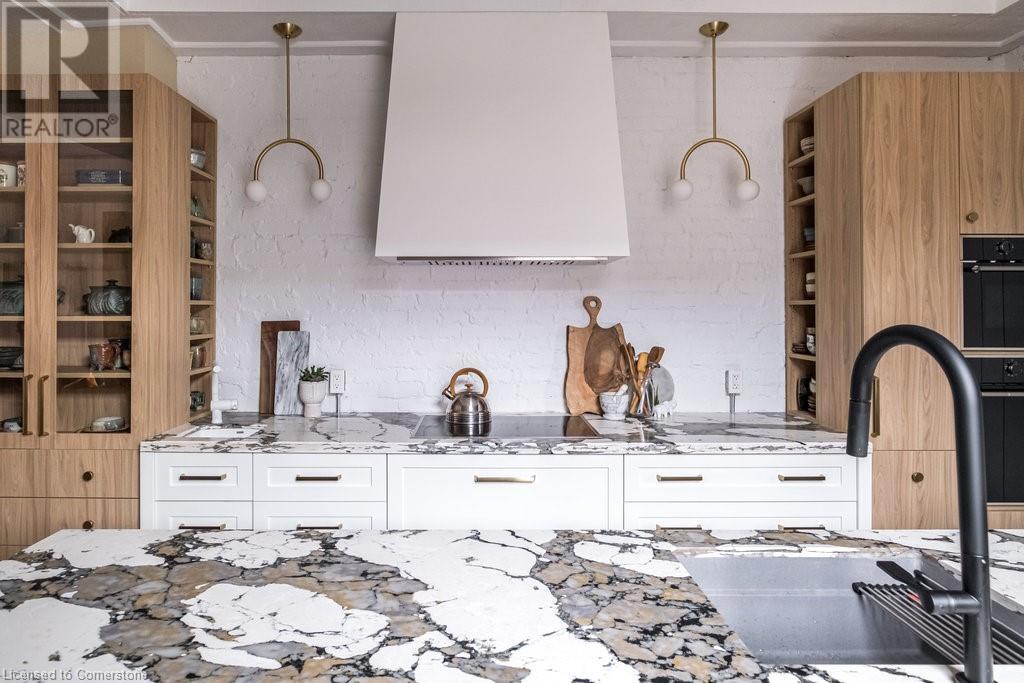 20 Peter Street, Hamilton, Ontario  L8R 1T2 - Photo 20 - 40684380