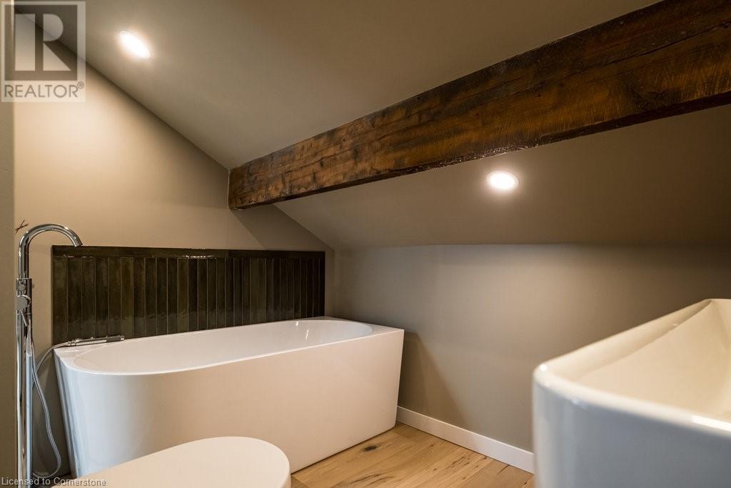 20 Peter Street, Hamilton, Ontario  L8R 1T2 - Photo 42 - 40684380