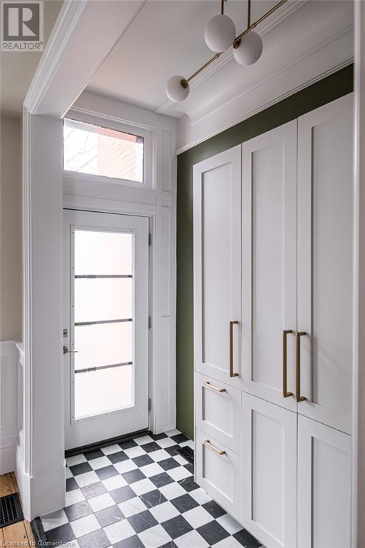 20 Peter Street, Hamilton, Ontario  L8R 1T2 - Photo 6 - 40684380