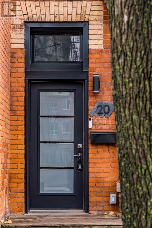 20 Peter Street, Hamilton, Ontario  L8R 1T2 - Photo 3 - 40684380